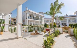 Апартаменты за 412 000 евро в Рохалесе, Испания