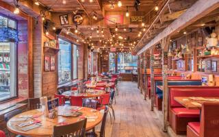 Коммерческая недвижимость за 2 990 000 евро в Барселоне, Испания