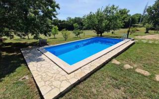 Вилла в Порече, Хорватия (цена по запросу)