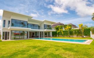 Вилла за 1 936 710 евро на Пхукете, Таиланд