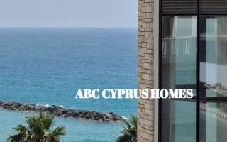 Пентхаус за 2 200 000 евро в Пафосе, Кипр