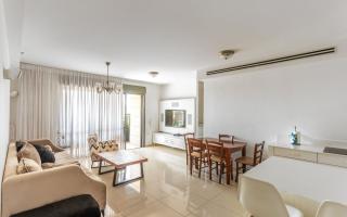 Квартира за 800 000 евро в Ришон-ле-Ционе, Израиль