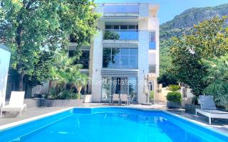 Вилла за 1 100 000 евро в Будве, Черногория