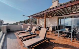 Апартаменты за 350 000 евро в Бечичи, Черногория