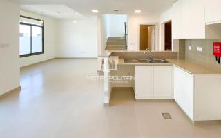 Таунхаус за 627 617 евро в Дубае, ОАЭ