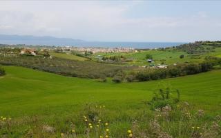 Земля за 230 000 евро на Халкидиках, Греция