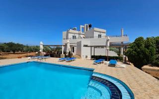 Вилла за 600 000 евро в Ираклионе, Греция