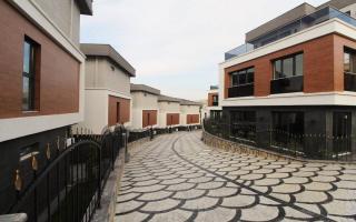 Вилла за 1 290 000 евро в Башакшехире, Турция