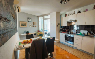 Квартира за 277 000 евро в Копере, Словения