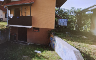 Дом за 59 000 евро в Малечнике, Словения