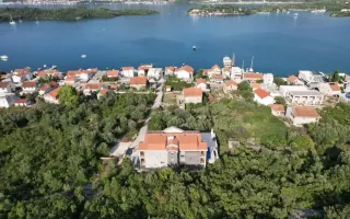 Земля за 1 000 000 евро в Тивате, Черногория