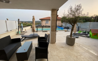 Квартира за 497 356 евро в Изоле, Словения