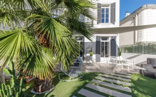 Вилла за 2 190 000 евро в Каннах, Франция