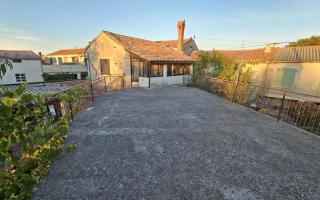 Дом за 159 000 евро в Жмини, Хорватия