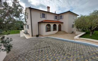 Дом за 1 300 000 евро в Водняне, Хорватия