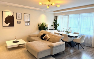 Квартира за 560 000 евро в Люксембурге, Люксембург