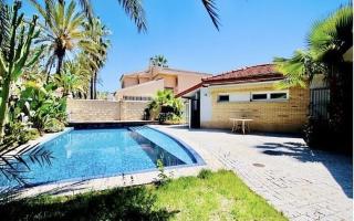 Таунхаус за 795 000 евро в Ориуэла Коста, Испания