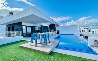 Вилла за 625 000 евро в Сьюдад-Кесада, Испания