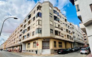 Коммерческая недвижимость за 270 000 евро в Торревьехе, Испания