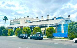 Коммерческая недвижимость за 349 900 евро в Ориуэла Коста, Испания