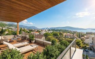 Апартаменты за 581 400 евро в Тивате, Черногория