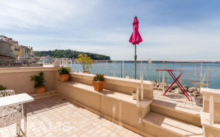 Квартира за 650 000 евро в Пиране, Словения