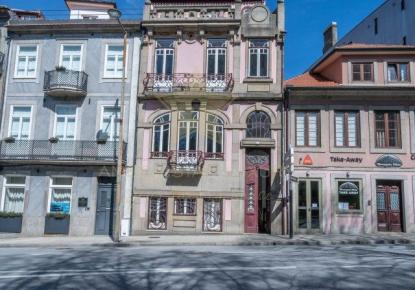 Коммерческая недвижимость за 1 700 000 евро в Порту, Португалия