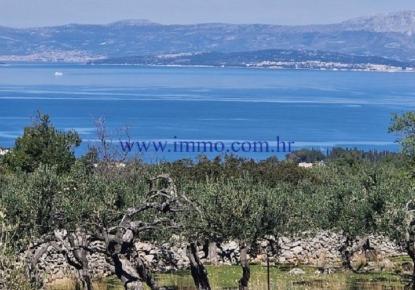 Земля за 650 000 евро в Сутиване, Хорватия