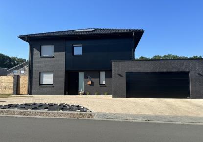 Дом за 590 000 евро в Ольденбурге, Германия