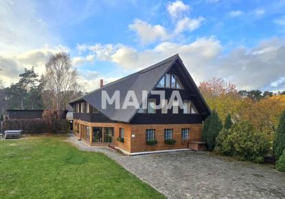 Отель, гостиница за 680 000 евро в Латвии