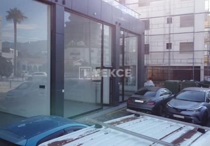 Магазин за 261 000 евро в Кирении, Кипр