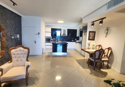 Квартира за 1 000 000 евро в Бат-Яме, Израиль