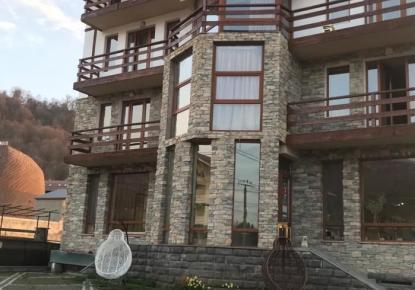 Отель, гостиница за 3 190 350 евро в Бакуриани, Грузия