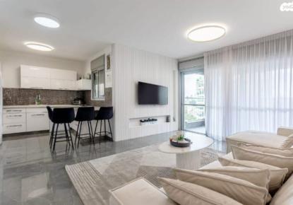 Квартира за 900 000 евро в Холоне, Израиль