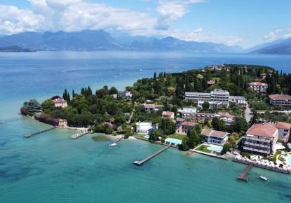 Вилла за 1 900 000 евро в Сирмионе, Италия