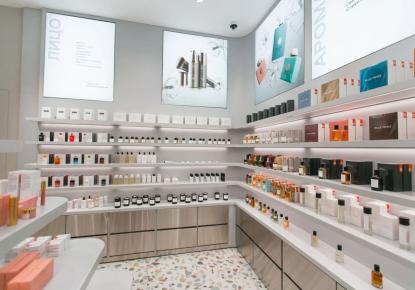 Коммерческая недвижимость за 695 000 евро в Барселоне, Испания