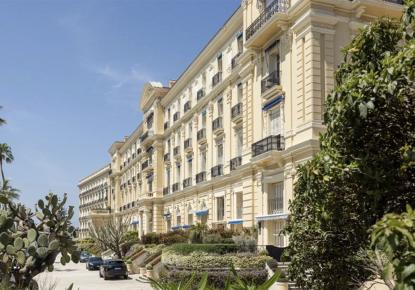 Апартаменты за 1 950 000 евро в Кап-д'Ай, Франция