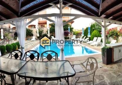 Отель, гостиница за 1 500 000 евро в Бяле, Болгария