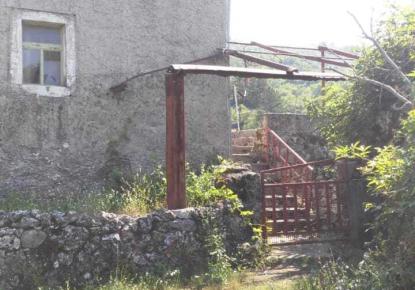 Земля за 862 400 евро в Цетине, Черногория