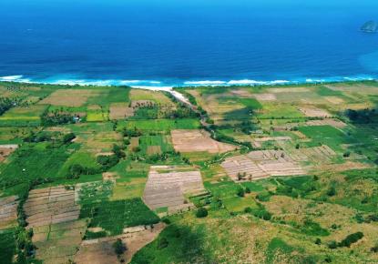 Земля за 83 883 724 евро в Нуса-Лембонган, Индонезия