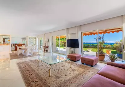 Апартаменты за 1 800 000 евро в Каннах, Франция