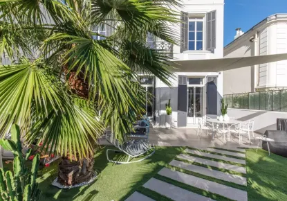 Вилла за 2 190 000 евро в Каннах, Франция