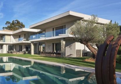 Инвестиционный проект за 3 000 000 евро в Сен-Тропе, Франция