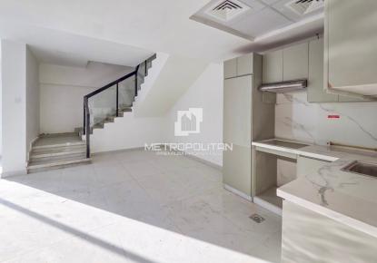 Бунгало за 609 003 евро в Дубае, ОАЭ