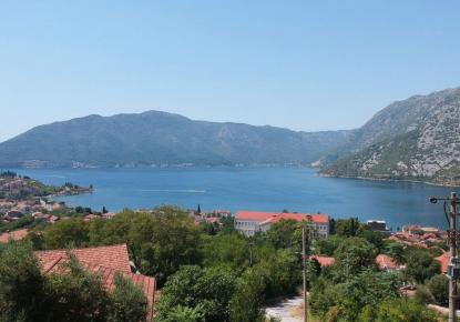 Земля за 170 000 евро в Рисане, Черногория