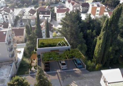 Земля за 542 000 евро в Тивате, Черногория