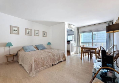 Квартира за 318 000 евро в Каннах, Франция