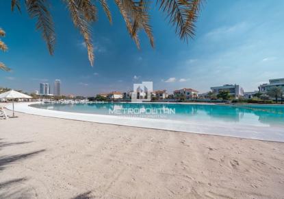 Земля за 45 619 685 евро в Дубае, ОАЭ