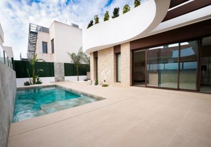 Шале за 429 000 евро в Эредадес, Испания