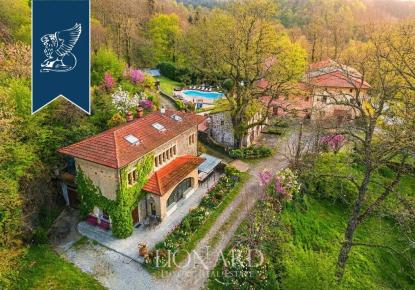 Вилла за 2 750 000 евро в Пистое, Италия